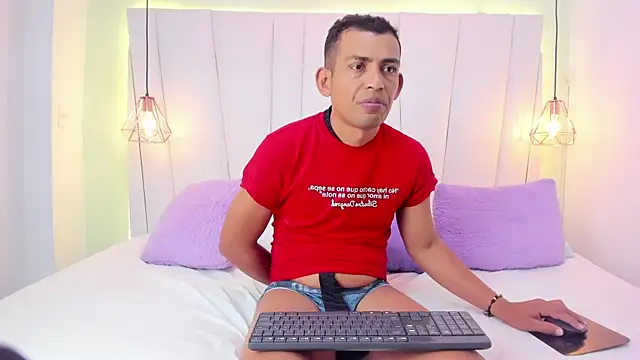 AntonioRuda's Webcam Show