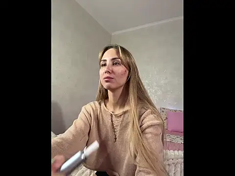 plugmyHDMI: онлайн-секс-чат