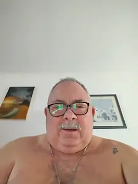 Show modela bylytom24 na web-kameri