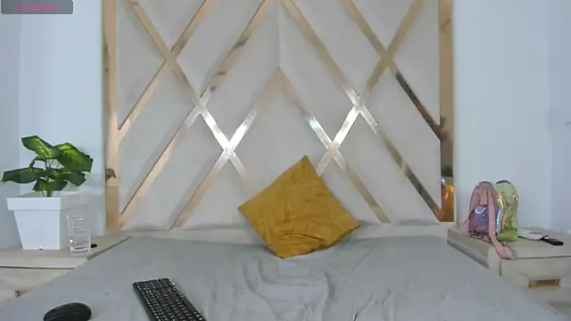 Živý XXX chat angelkyraasm