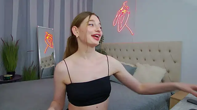 NicoleRosssのライブXXXチャット