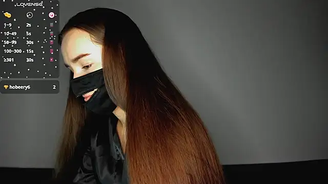 AngelinaAdderly 现场XXX聊天