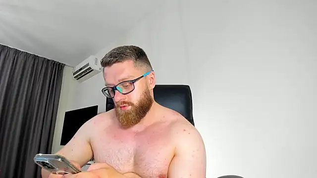 Czat XXX na żywo – Findom_guy