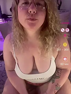 CurvyAnonymousGirl89 Webcam-Show