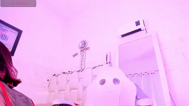 Chat +18 de LiilithNyx ao vivo