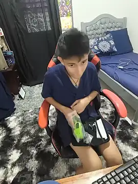 Chat XXX Live gomitaboy1
