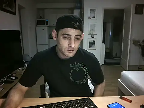 Show modela mihaimichael na web-kameri