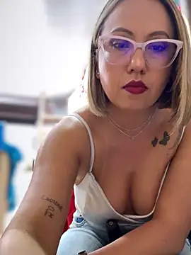 VIOLETA-25_ – Naživo XXX chat