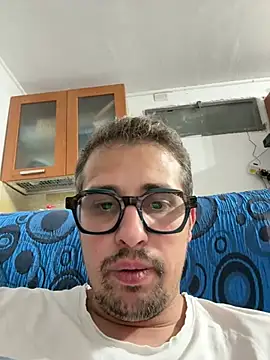 Show de Cazzo1921 na webcam