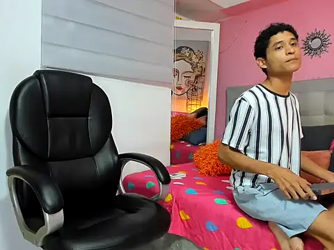 Xavier-Fox Webcam Show