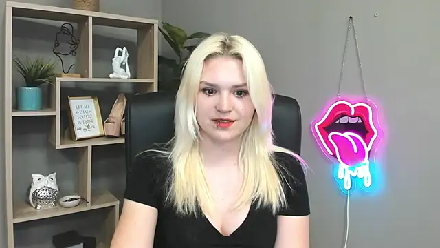Chat +18 de SweetLilyxo ao vivo