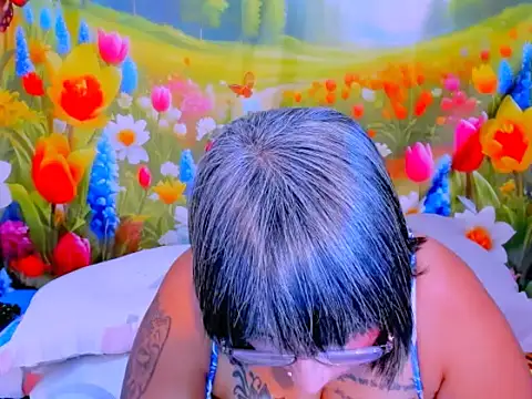 دردشة indianroxy الجنسية المباشرة