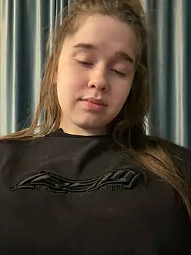 HornyGirlH's Webcam Show