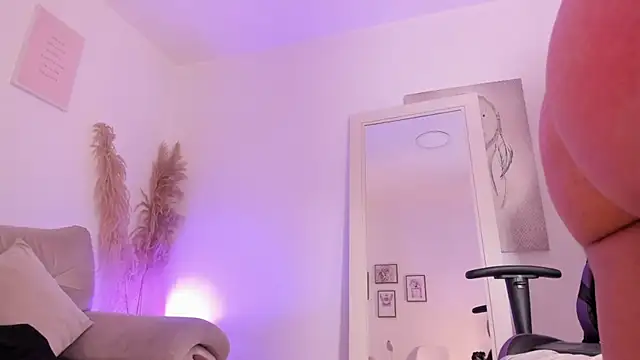 Chat +18 de Miacorner_ ao vivo