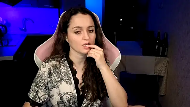 Cerann1 Adlı Modelin Canlı XXX Sohbeti