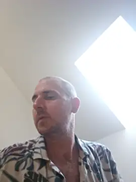 Chat XXX ao vivo de dufatcock