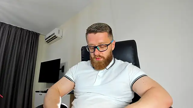 XXX chat uživo modela Findom_guy