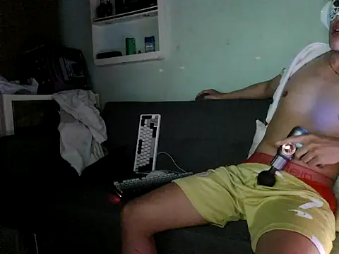 boyhigh1997: απευθείας συνομιλία ΧΧΧ
