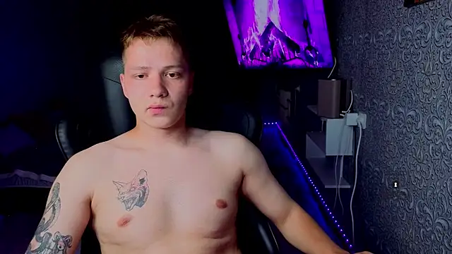 Karl_Night_ webcam show
