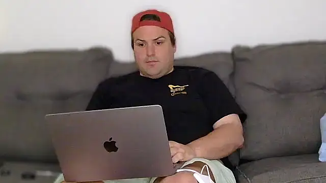 ChubbyGayBigFeet's Webcam Show