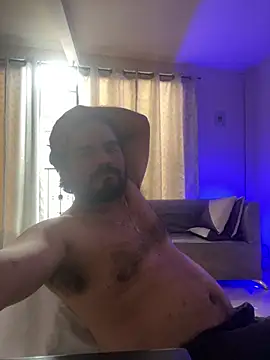 Show modela MichaelBear_21 na web-kameri