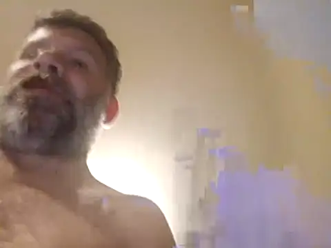 stud2512 élő XXX-chatje
