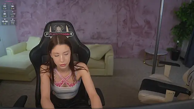 Selena_Glown Live XXX chat