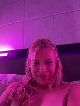 Show modela AnastasiaAniess na web-kameri