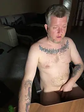 XXX chat uživo modela BABA_YAGAGA