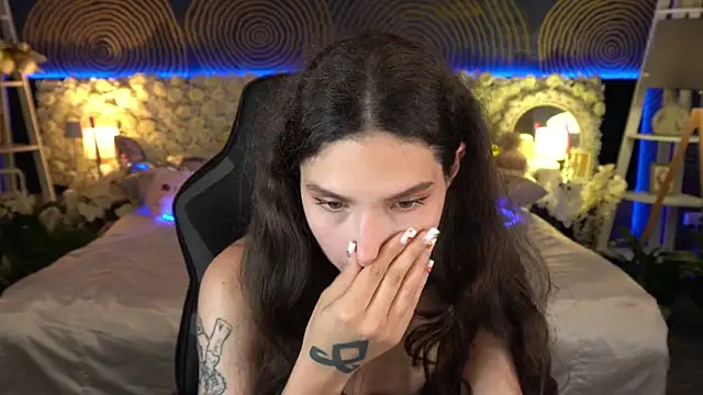 Živý XXX chat BabyFlowerr
