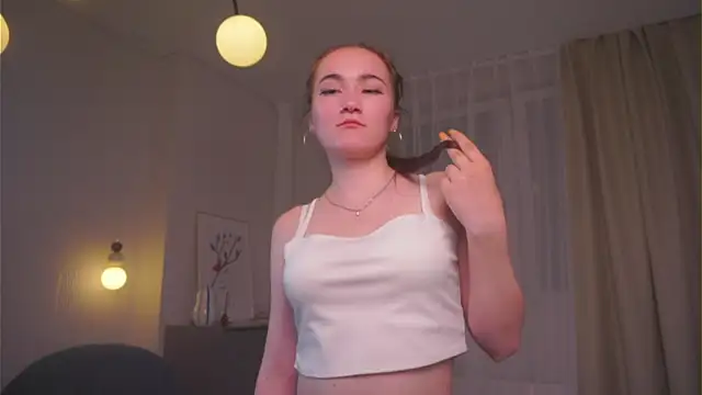 Chat +18 de ChanellMinacci ao vivo