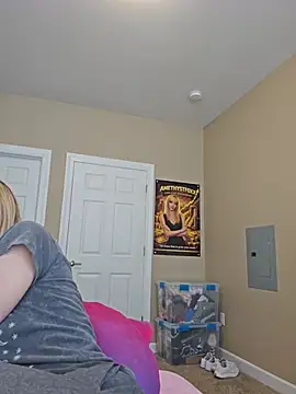 AmethystFoxx Chat XXX live