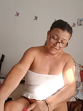 mamilola Chat XXX live