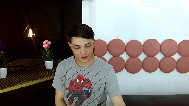 MaxxLouis – Kamerová šou