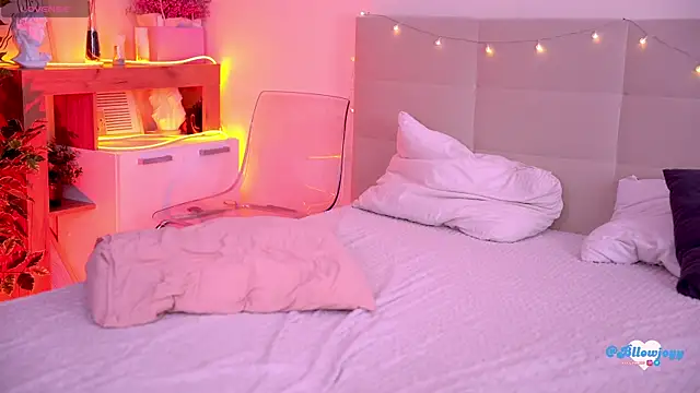 Miabreeze's Live XXX Chat