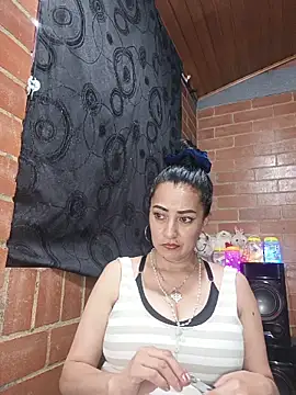 Alexandrina Obrolan Langsung XXX