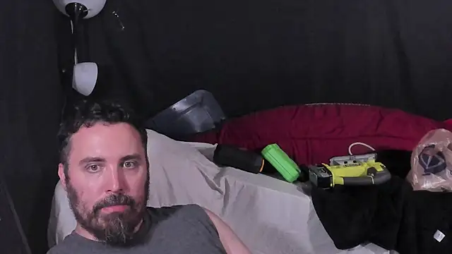 Metalstud's Webcam Show
