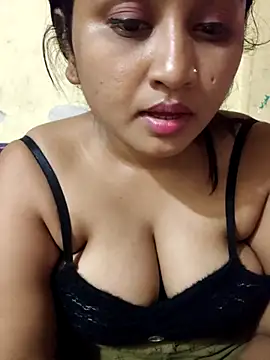 Tridha_2's Live XXX Chat