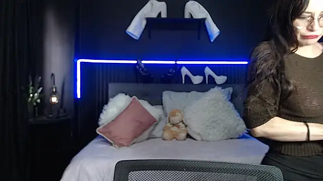 Chatroom XXX en direct de _naomi_s