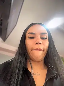 عرض كام Naatalia