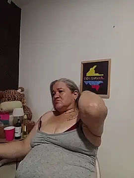 LadyPerversaXxx_69's Live XXX Chat