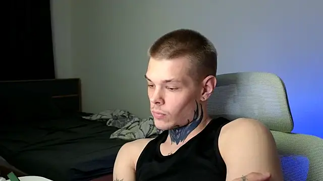 DENIS_HERE Live XXX-chat