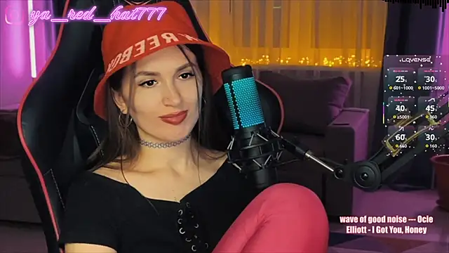 XXX chat uživo modela -RED_HAT-