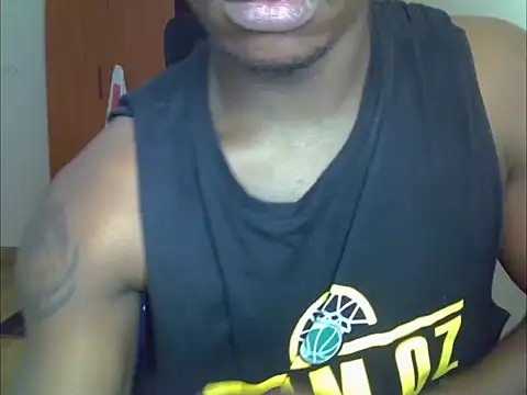 Chatroom XXX en direct de BillyBlackss