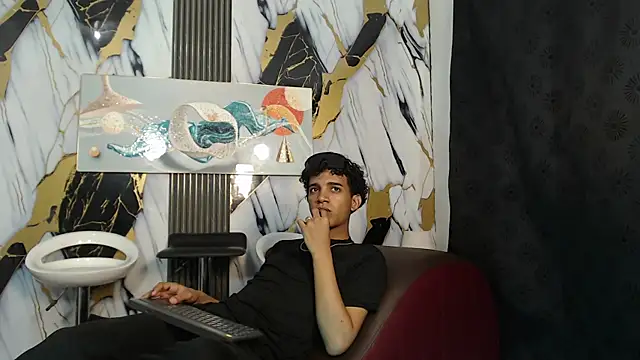 Chat +18 de GOLDEN_2026 ao vivo