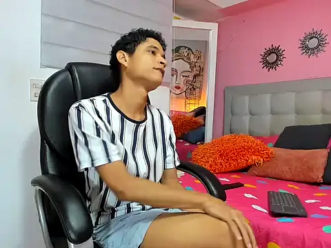 Xavier-Fox Webcamshow