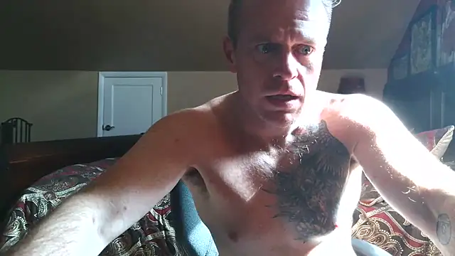 Chat XXX en directo de DILFiGuess1