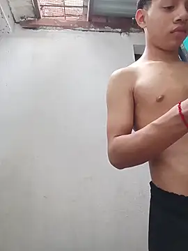 curious_straight_guy élő XXX-chatje