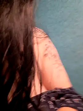 Chat +18 de Rozaaaaforyoubigboob ao vivo