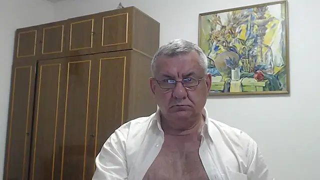 machomale3 webcam show